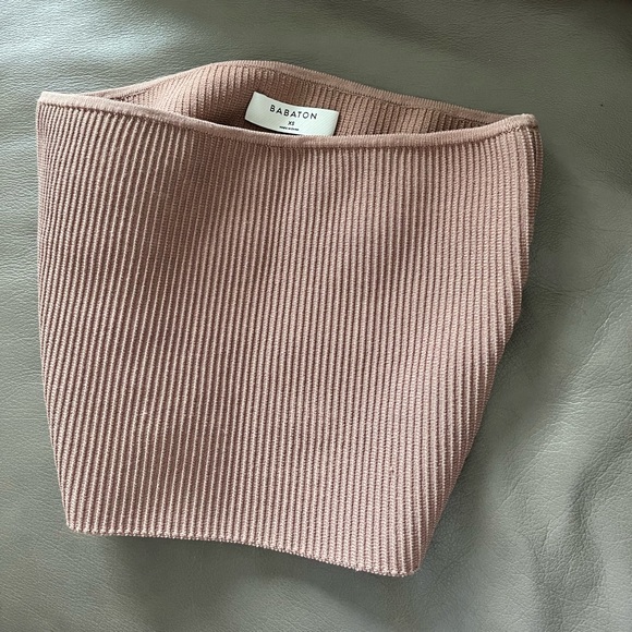 Babaton Sculpt Knit Cropped Tune Top - Picture 5 of 8